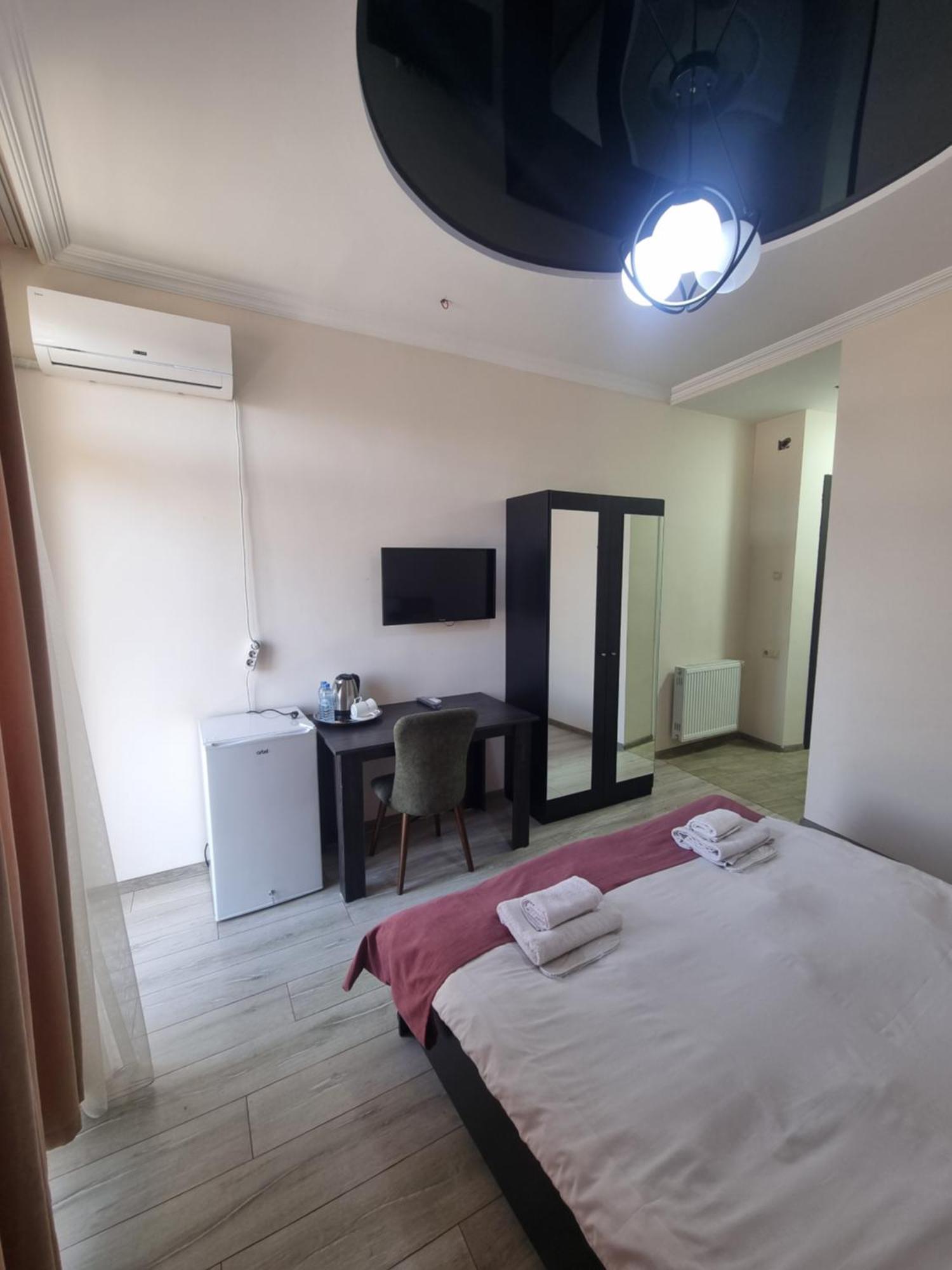 Mahali Hotel Batumi Exterior photo