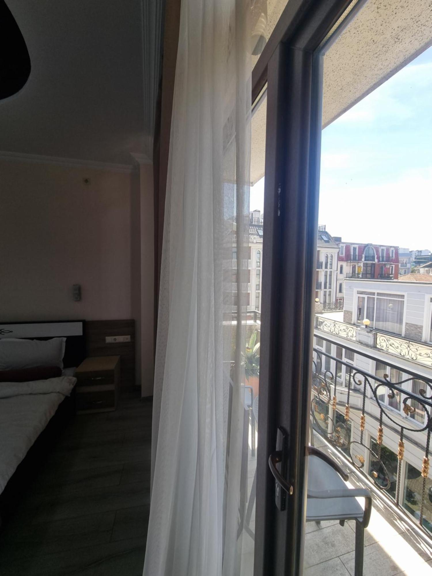 Mahali Hotel Batumi Exterior photo