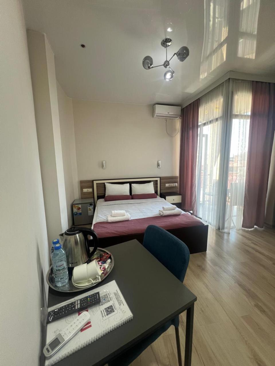 Mahali Hotel Batumi Exterior photo